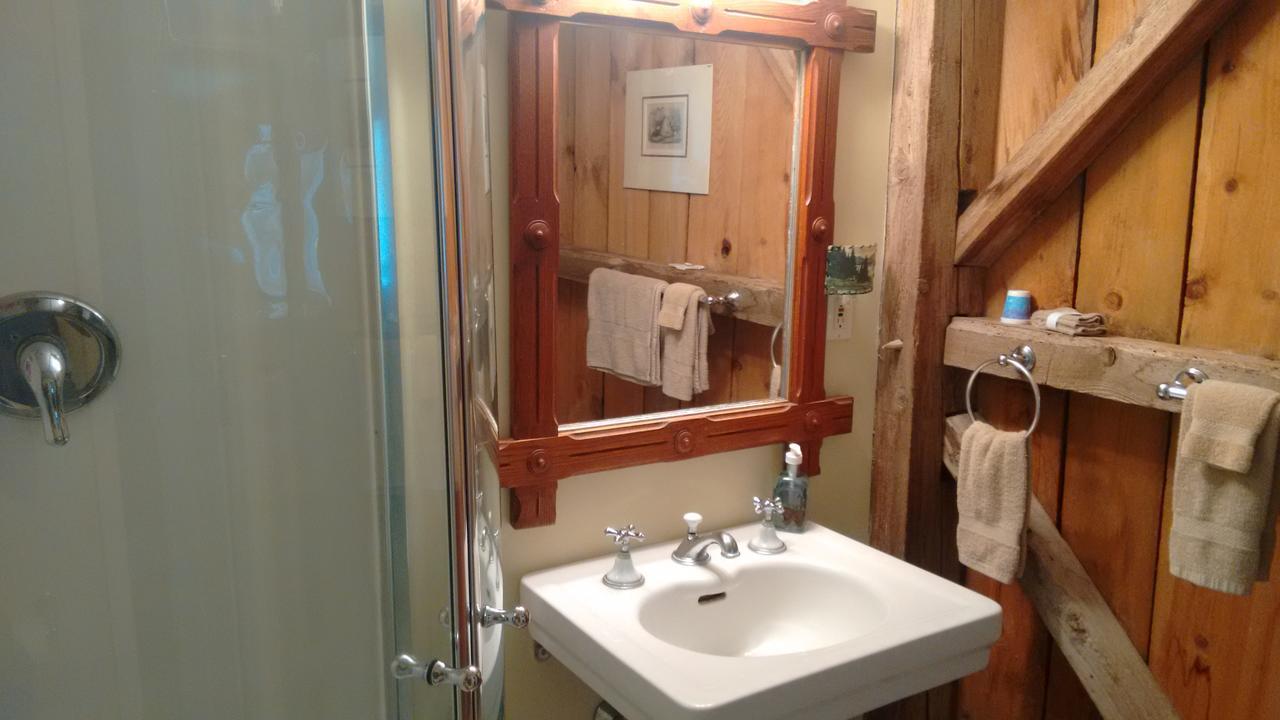 Lodge At Millstone Hill Barre Bagian luar foto