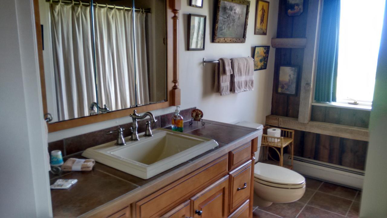 Lodge At Millstone Hill Barre Bagian luar foto